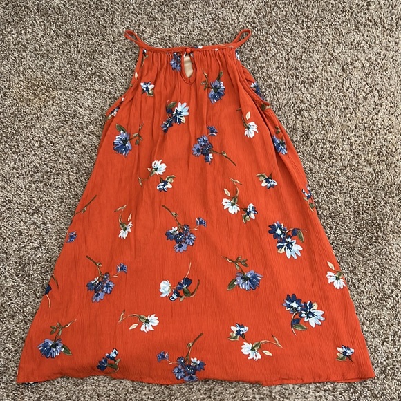 Cute Girls Floral Dress- size s - Picture 2 of 3
